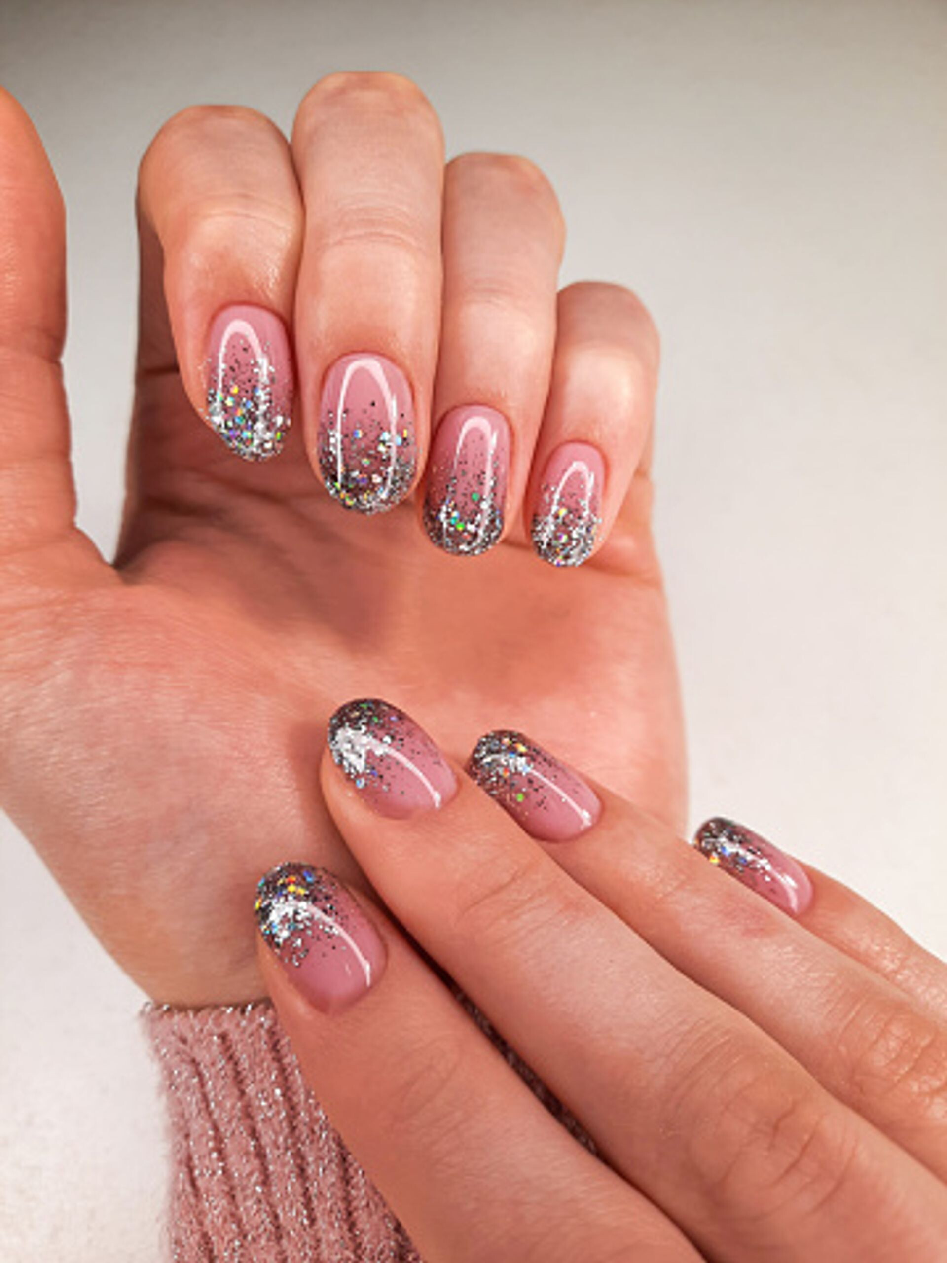 Milky Pink with Scattered Glitter Milky Pink with Scattered Glitter β New Years Dip Powder Nails 2027