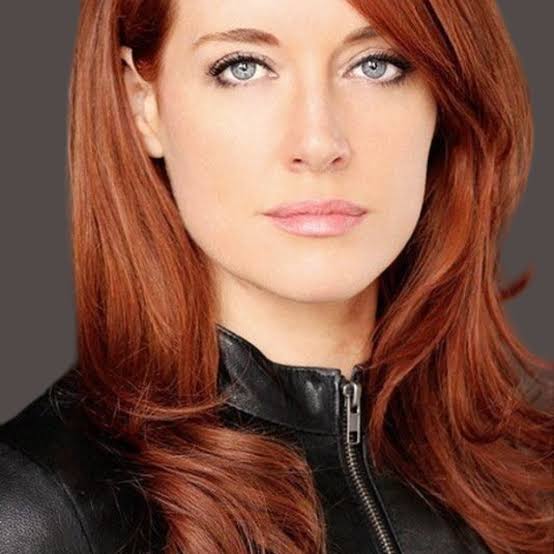 Warm Auburn Red With Highlights Warm Auburn Red With Highlights β Winter Hair Colors for Redheads