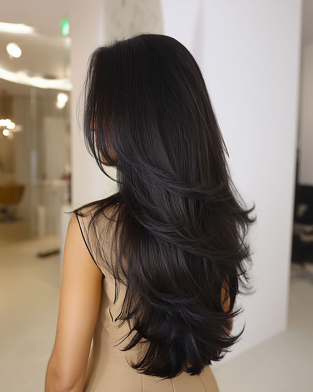 Heavily Layered Visual Idea Heavily Layered Visual Idea β Long Winter Haircuts