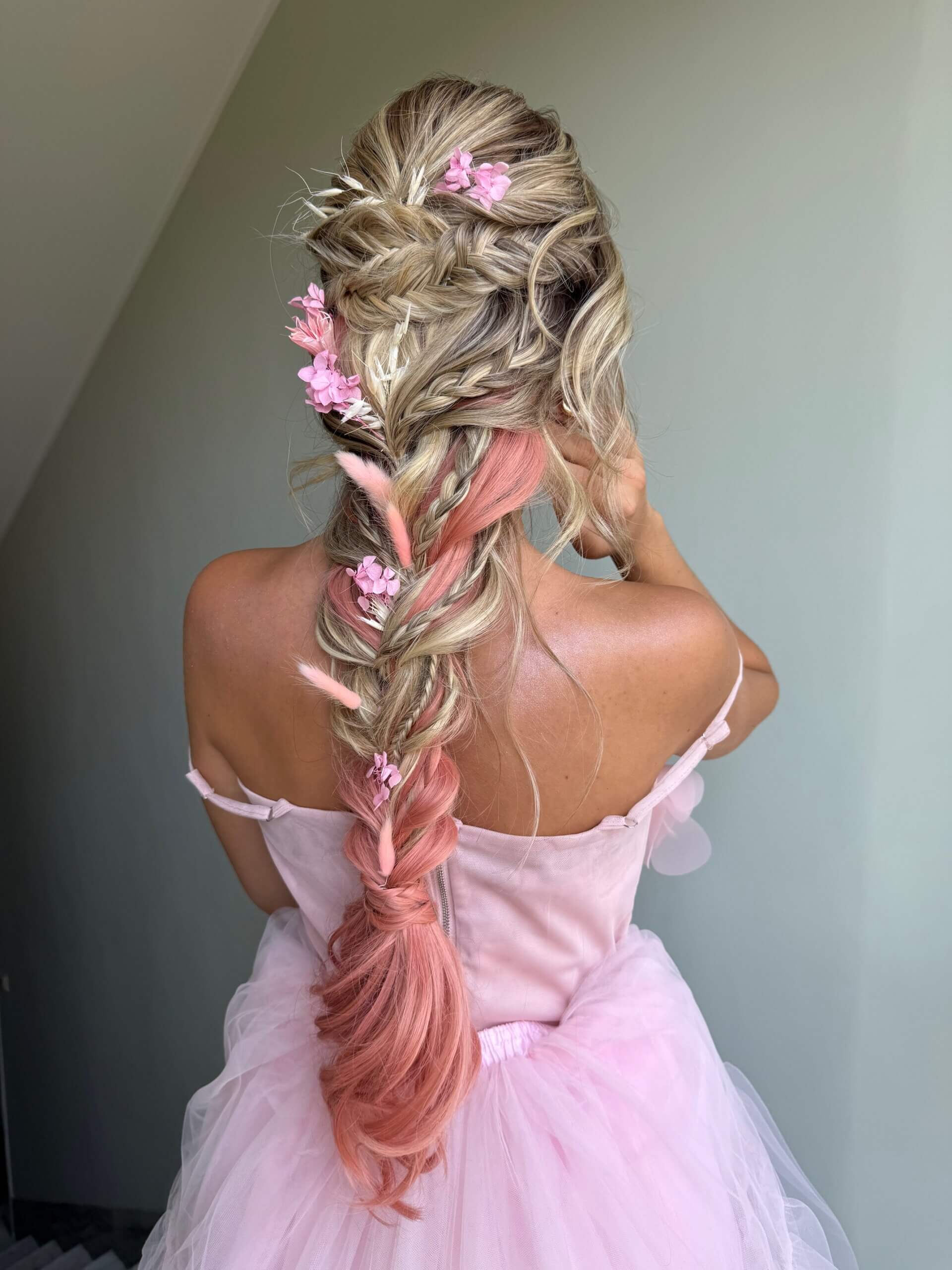 Back View Visual Idea — Winter Wedding Hairstyles