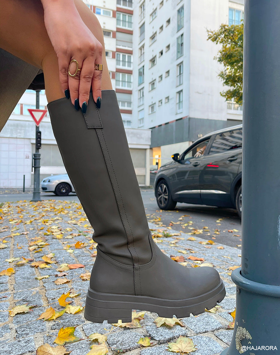 Olive Green Rubber Boots with Chunky Sole — Knee High Boots Outfits