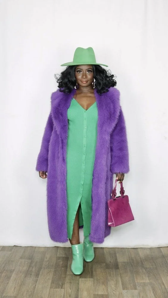 Trench Coat Outfit with a Purple Beret — Fur Hat Outfits