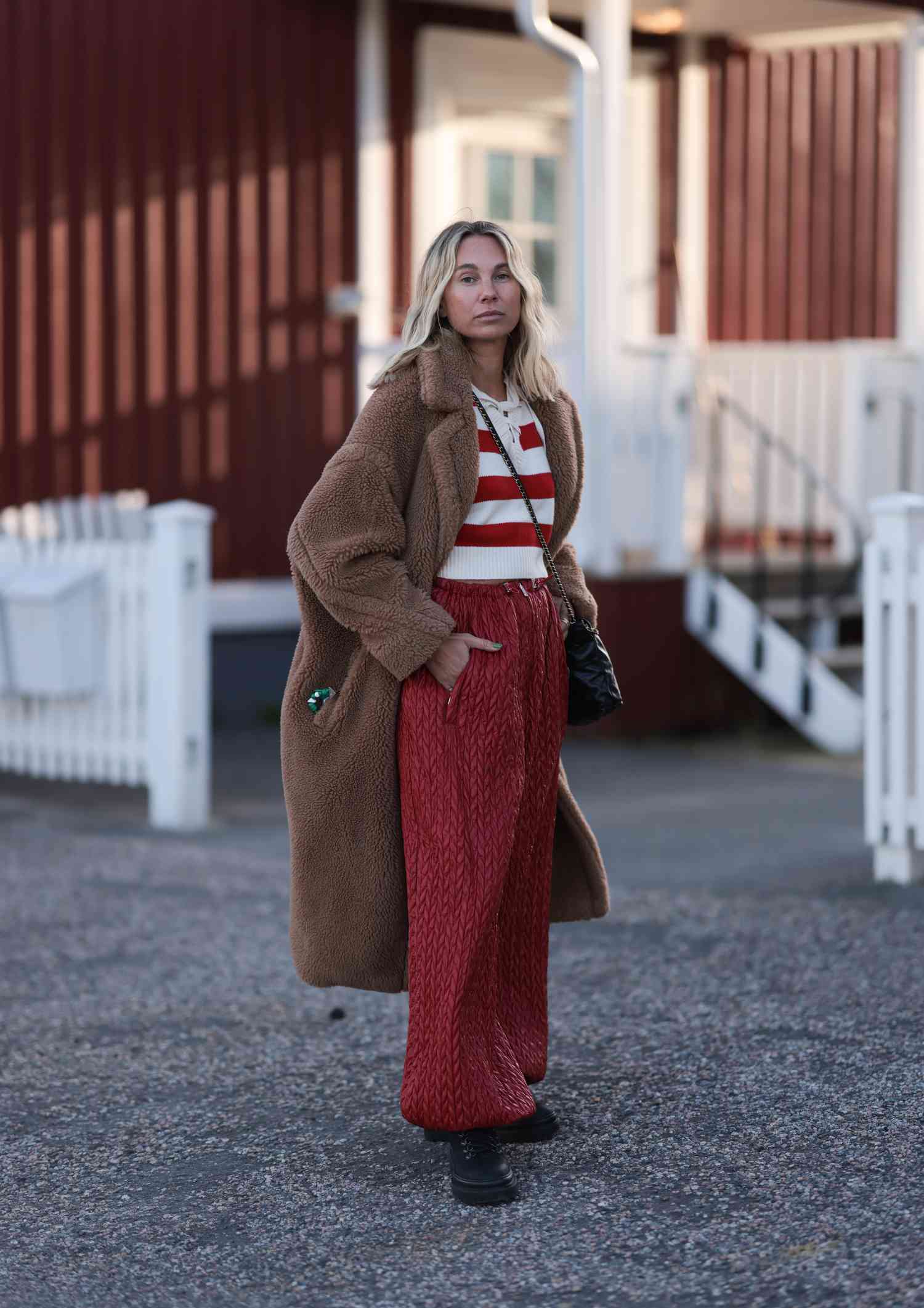 Cozy Teddy Coat and Striped Sweater for a Relaxed Winter Day Cozy Teddy Coat and Striped Sweater for a Relaxed Winter Day β Nashville Winter Outfits
