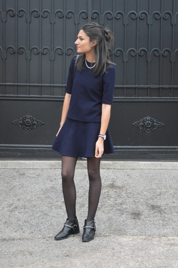 Navy Flared Skirt with Knit Top and Ankle Boots Navy Flared Skirt with Knit Top and Ankle Boots β Winter Skirt Outfits
