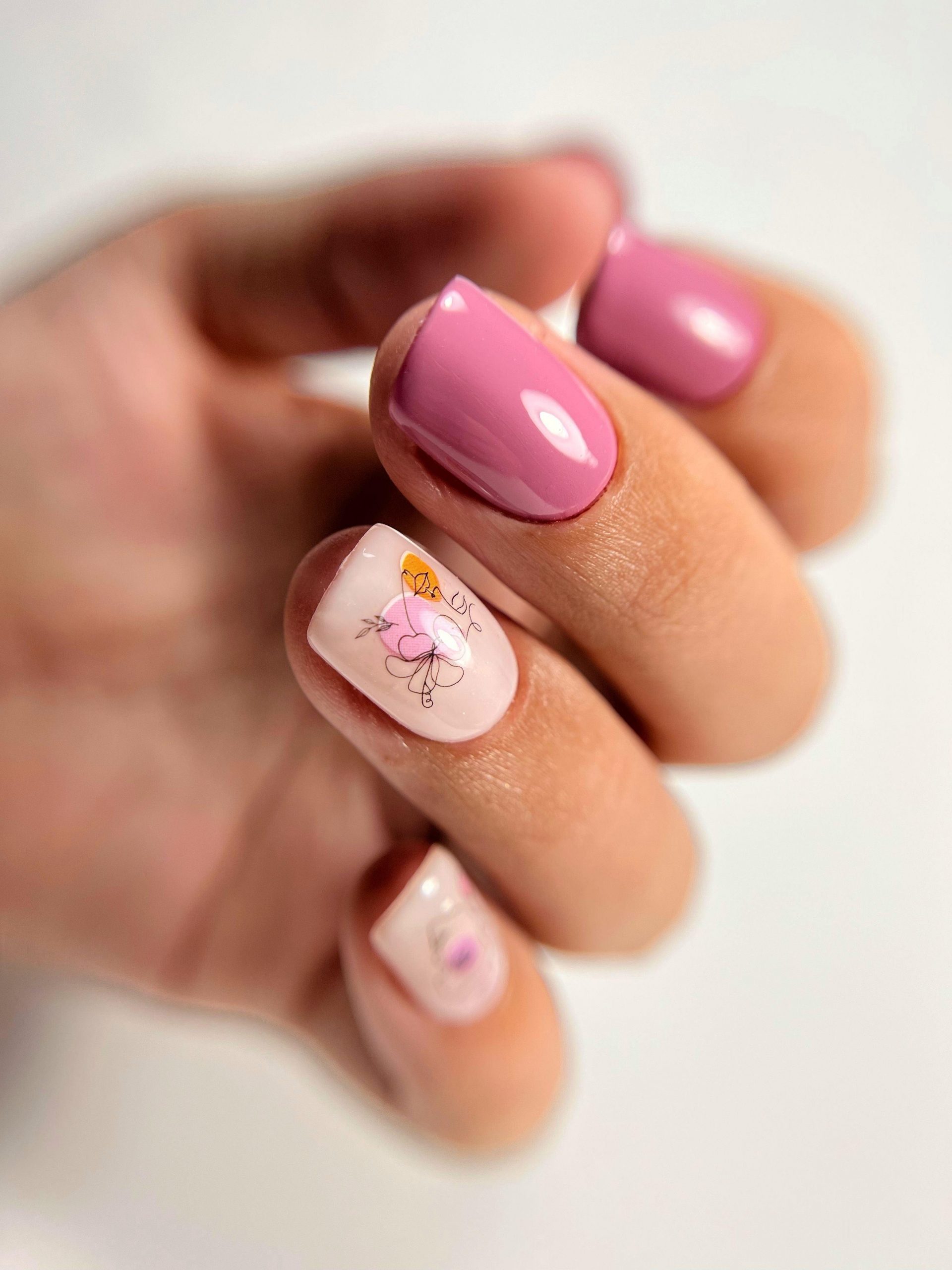 Visible Visual Idea Visible Visual Idea β Short Winter Oval Nails