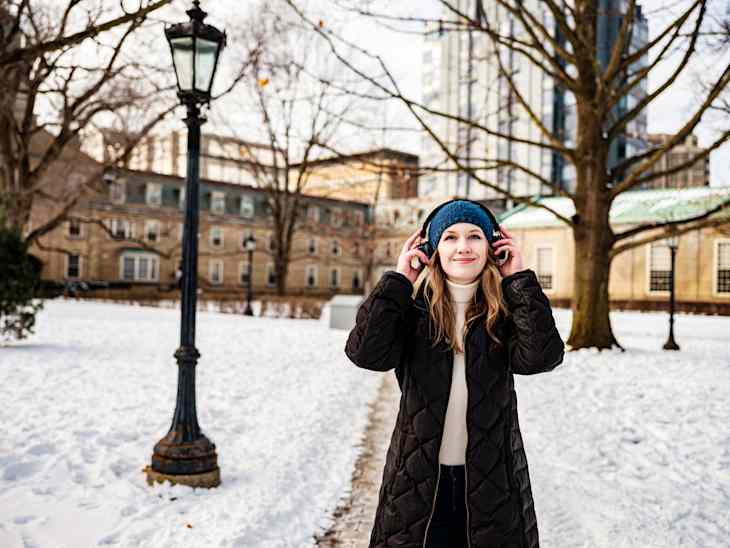 Longline Puffer Coat with Beanie for Ultimate Winter Warmth — Winter College Outfits