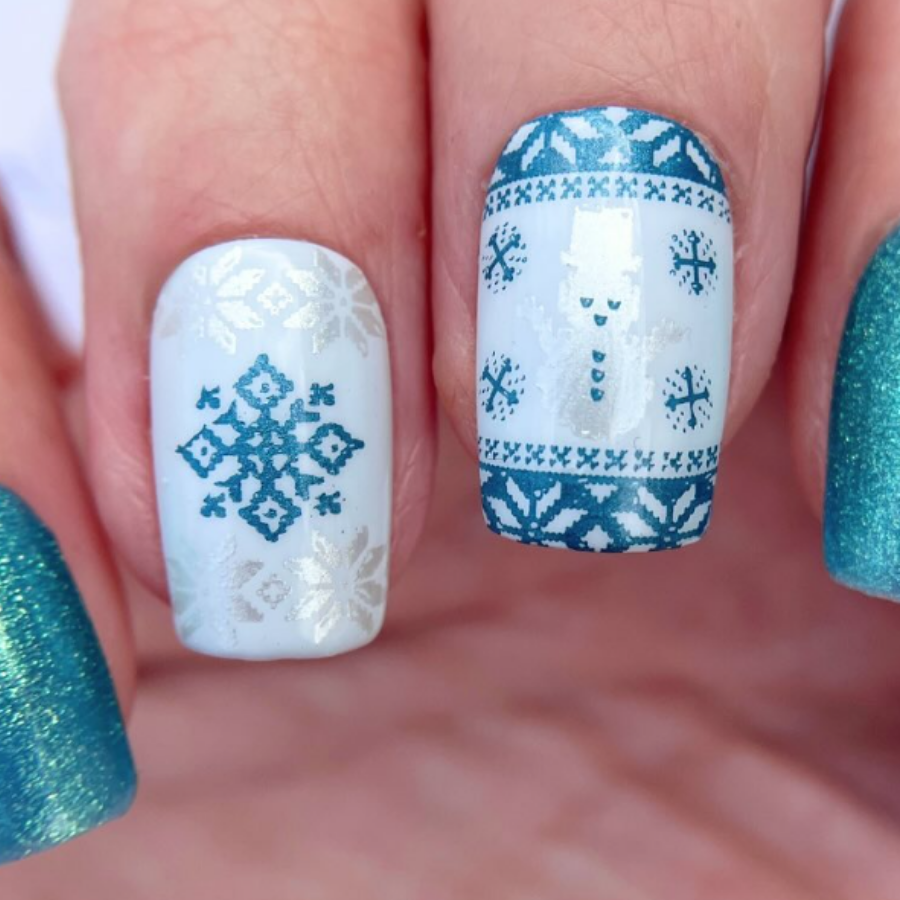 Playful Snowman Sweater Pattern Nails — Winter Nail Art
