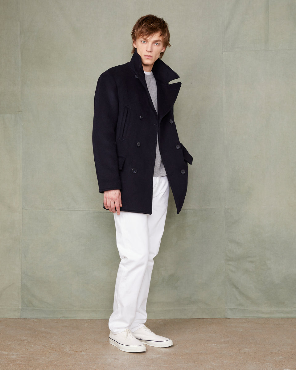 Men's Navy Double-Breasted Peacoat with Sneakers Men's Navy Double-Breasted Peacoat with Sneakers β Peacoat Outfits