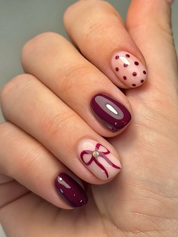 Short Oval Burgundy Nude with Bow Short Oval Burgundy Nude with Bow β Christmas Oval Nails 2026