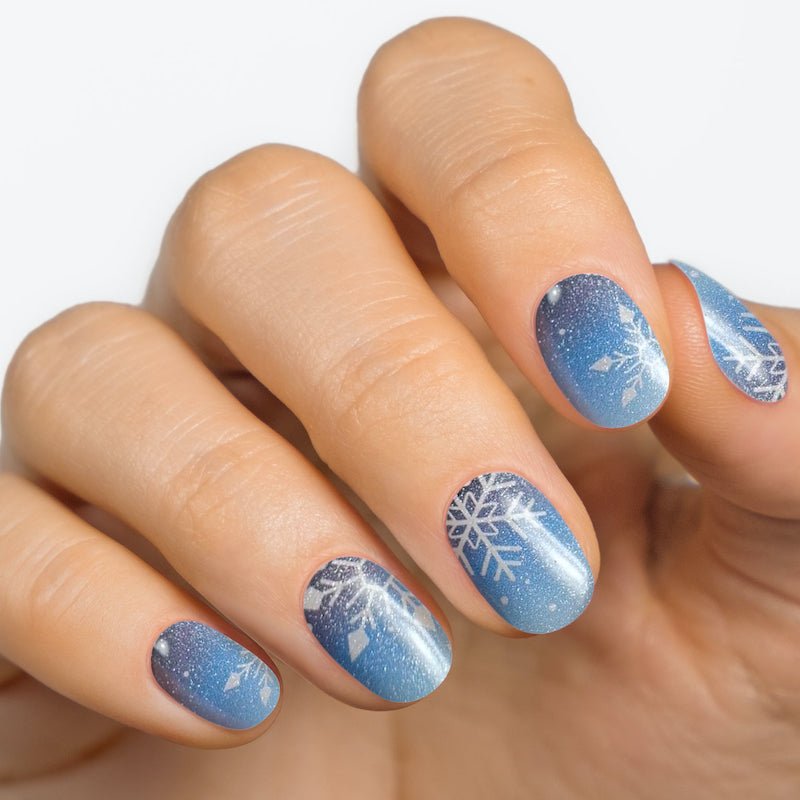 Blue Gradient Glitter Nails with Snowflakes Blue Gradient Glitter Nails with Snowflakes β Icy Blue Nails