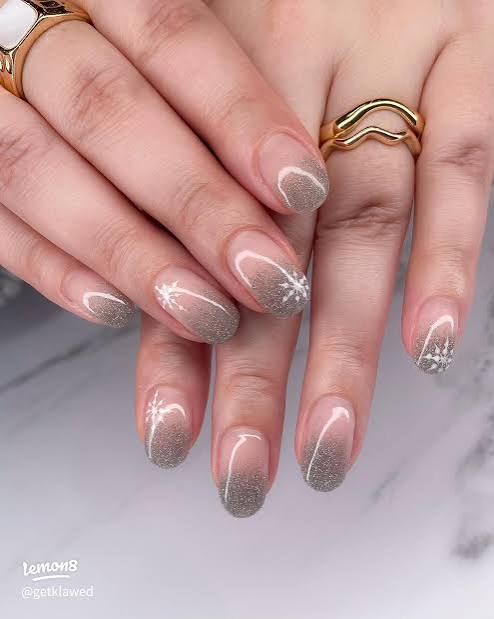 Shimmer Glossy Visual Idea — Winter Gray Nails