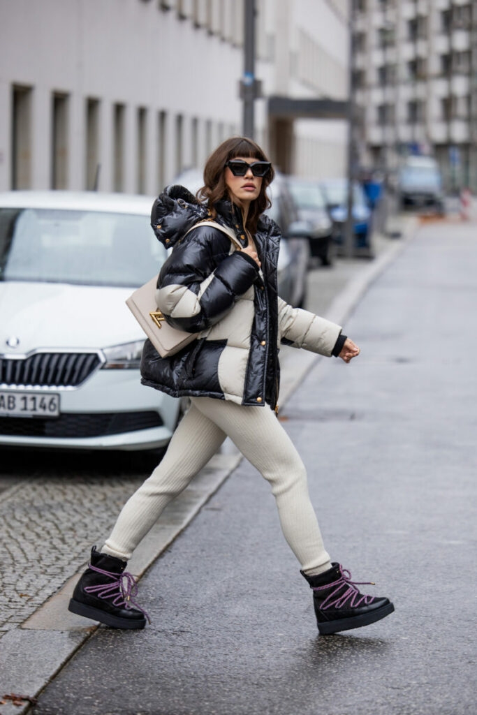 Two-Tone Puffer Jacket with Ribbed Leggings Two-Tone Puffer Jacket with Ribbed Leggings β Scandinavian Winter Outfits