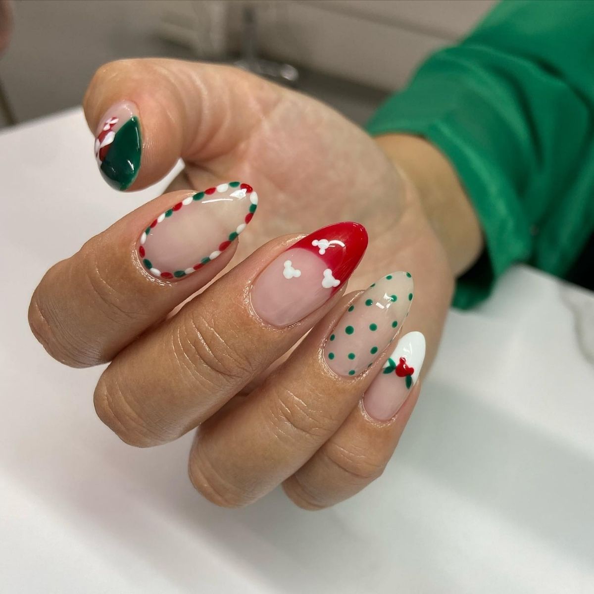 Festive French Tip Almond Nails Festive French Tip Almond Nails β Disney Christmas Nails 2026
