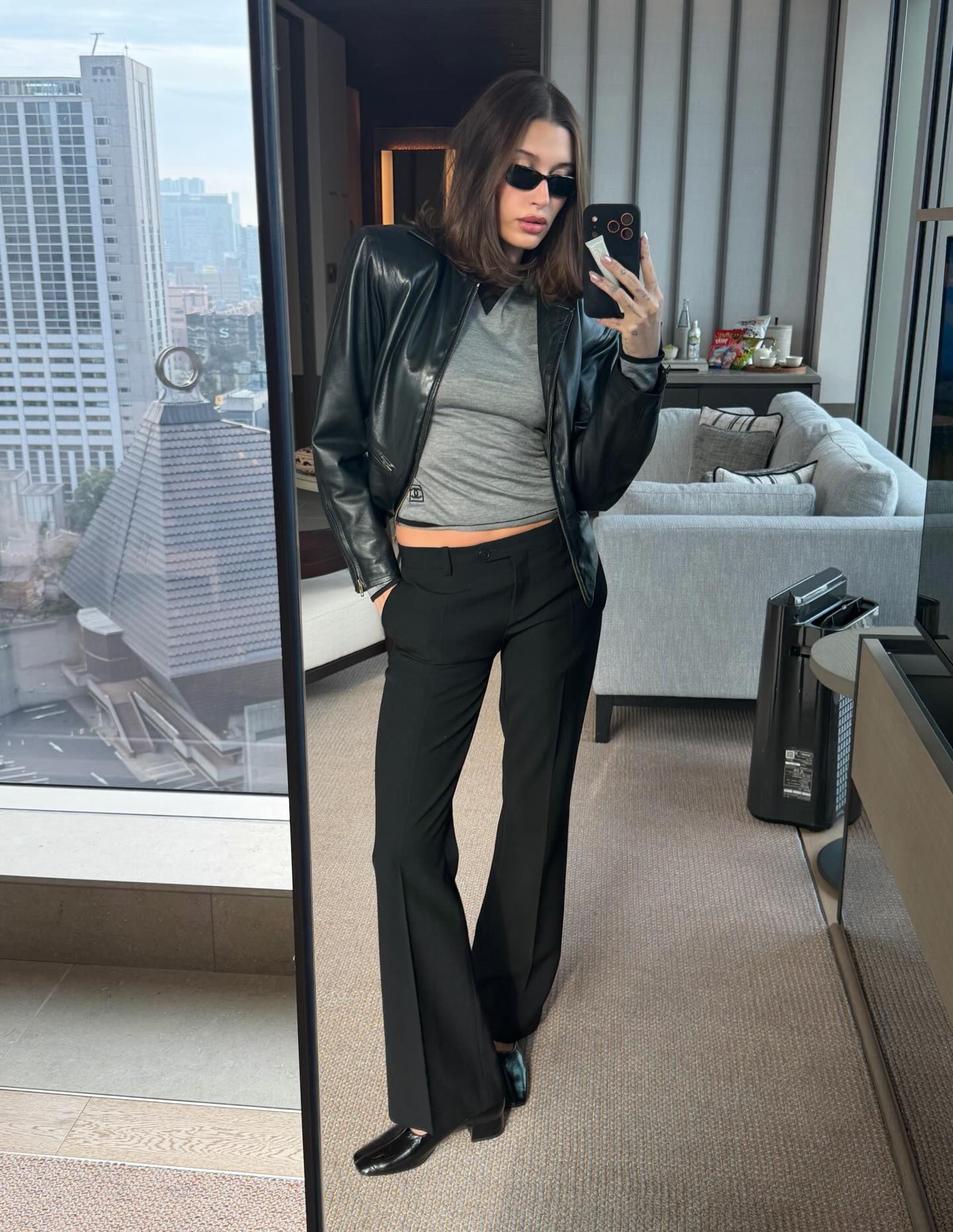 Leather Jacket with Wide-Leg Trousers and Loafers Leather Jacket with Wide-Leg Trousers and Loafers β Baddie Winter Outfits