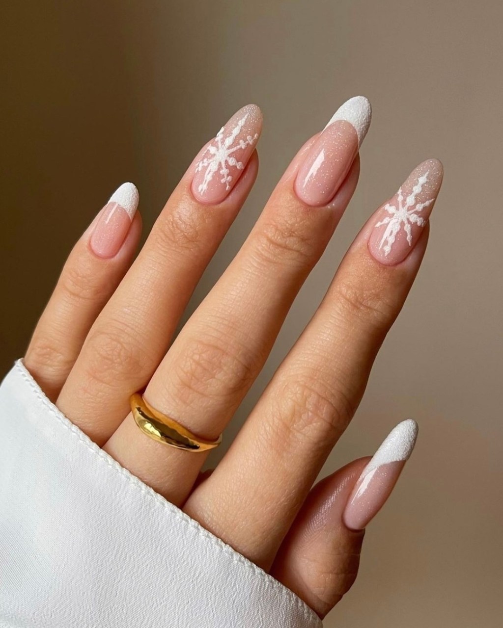 Glitter Snowflake French Tip Almonds Glitter Snowflake French Tip Almonds β Winter French Tip Nails