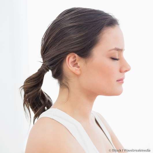 Loose Low Collarbone Ponytail — Winter Ponytail Hairstyles