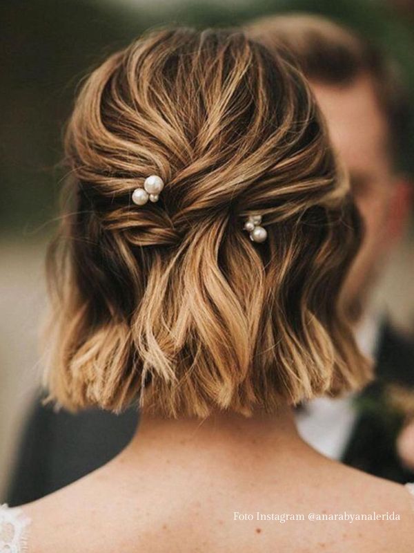 Medium Brown Visual Idea — Winter Wedding Hairstyles