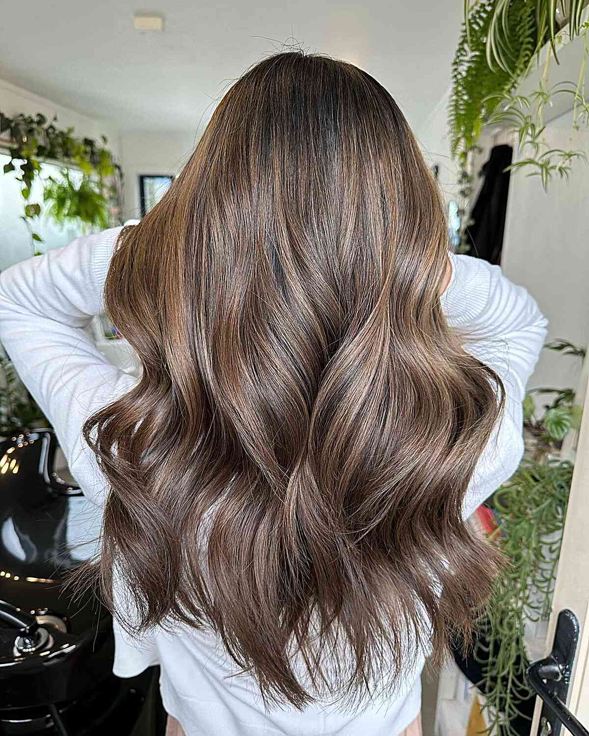 Mid-Back Waves With Dimensional Balayage Mid-Back Waves With Dimensional Balayage β Mushroom Brown Hair