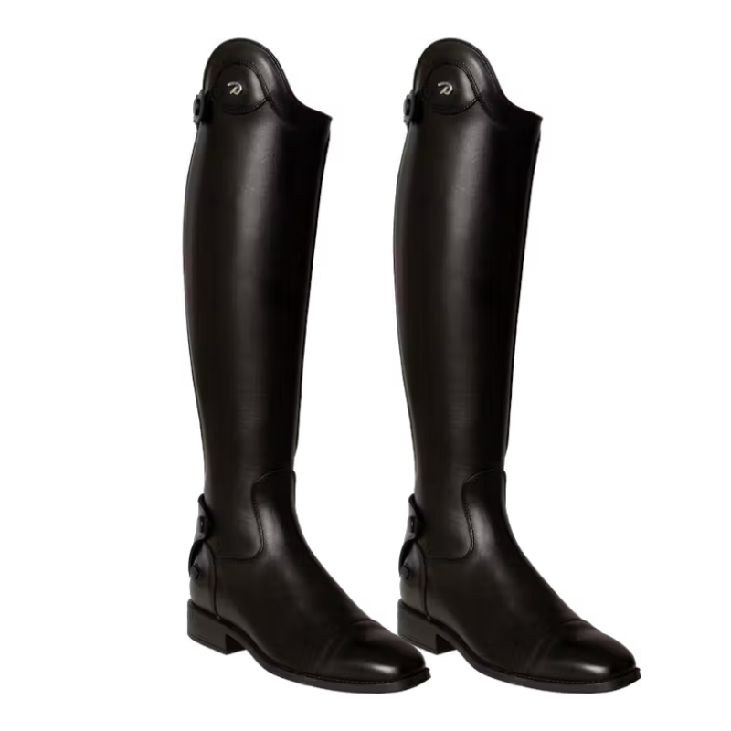 Understated Branding: Black Riding Boots with Logo Detail Understated Branding: Black Riding Boots with Logo Detail β Riding Boots Outfits