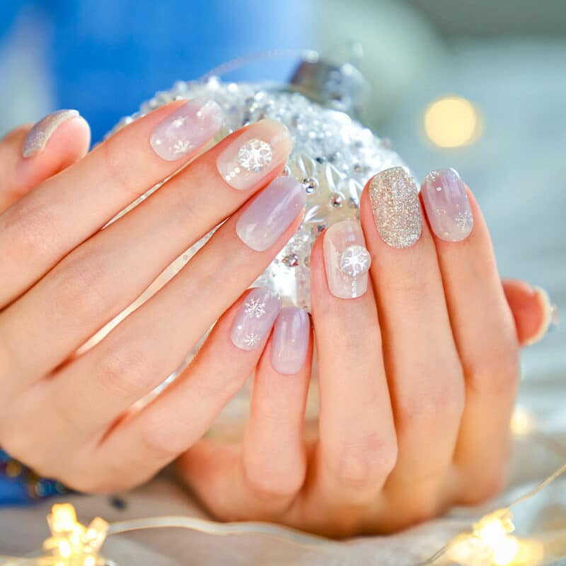 Glossy With Shimmer Visual Idea Glossy With Shimmer Visual Idea β Christmas Acrylic Nails 2026