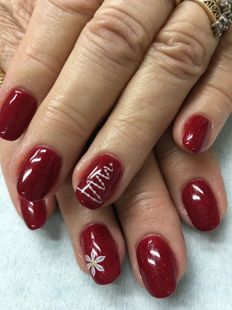 Medium Oval Red with Christmas Tree Medium Oval Red with Christmas Tree β Cherry Red Christmas Nails 2026