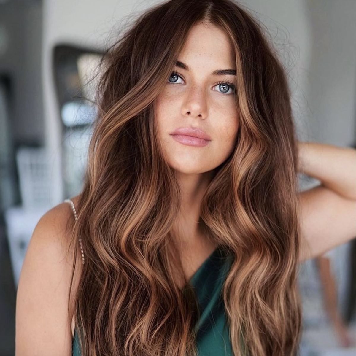 Dark Brown With Warm Caramel — Winter Hair Colors for Plus Size Women