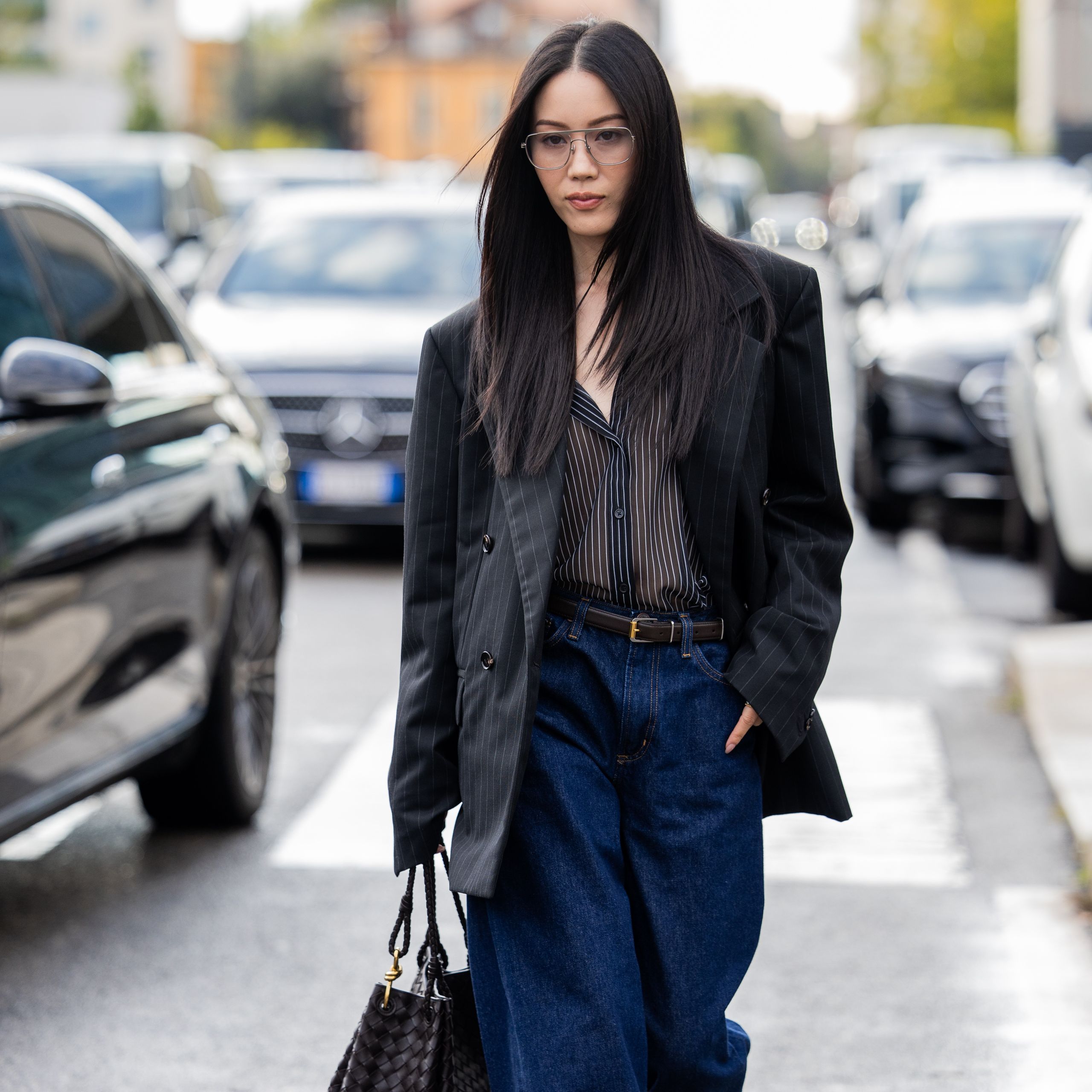 Textured Jacket with Flared Jeans and Ankle Boots Textured Jacket with Flared Jeans and Ankle Boots β Winter Business Casual Outfits