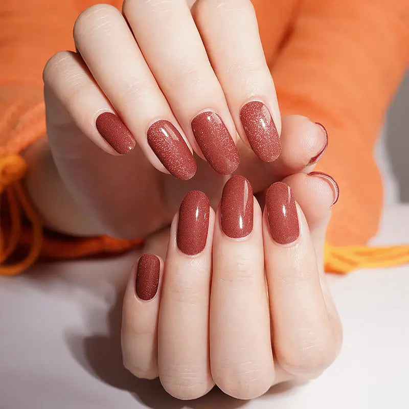 Deep Red Brown Shimmer Cat Eye Nails — Winter Cat Eye Nails