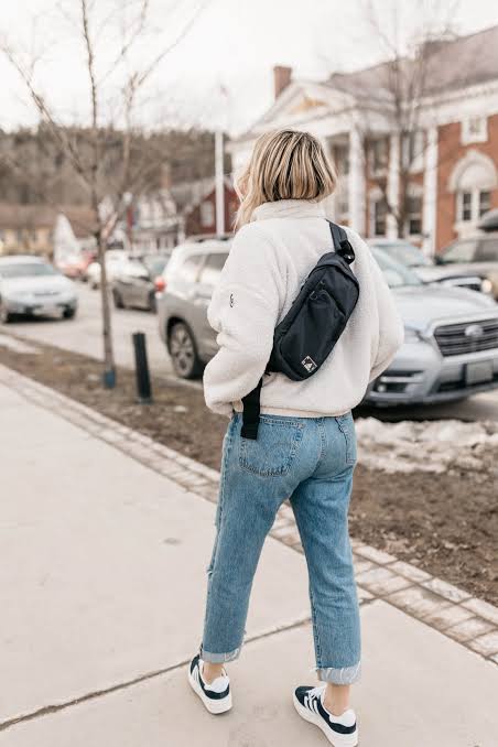 White Fleece Jacket with Straight-Leg Denim — Fleece Jacket Outfits