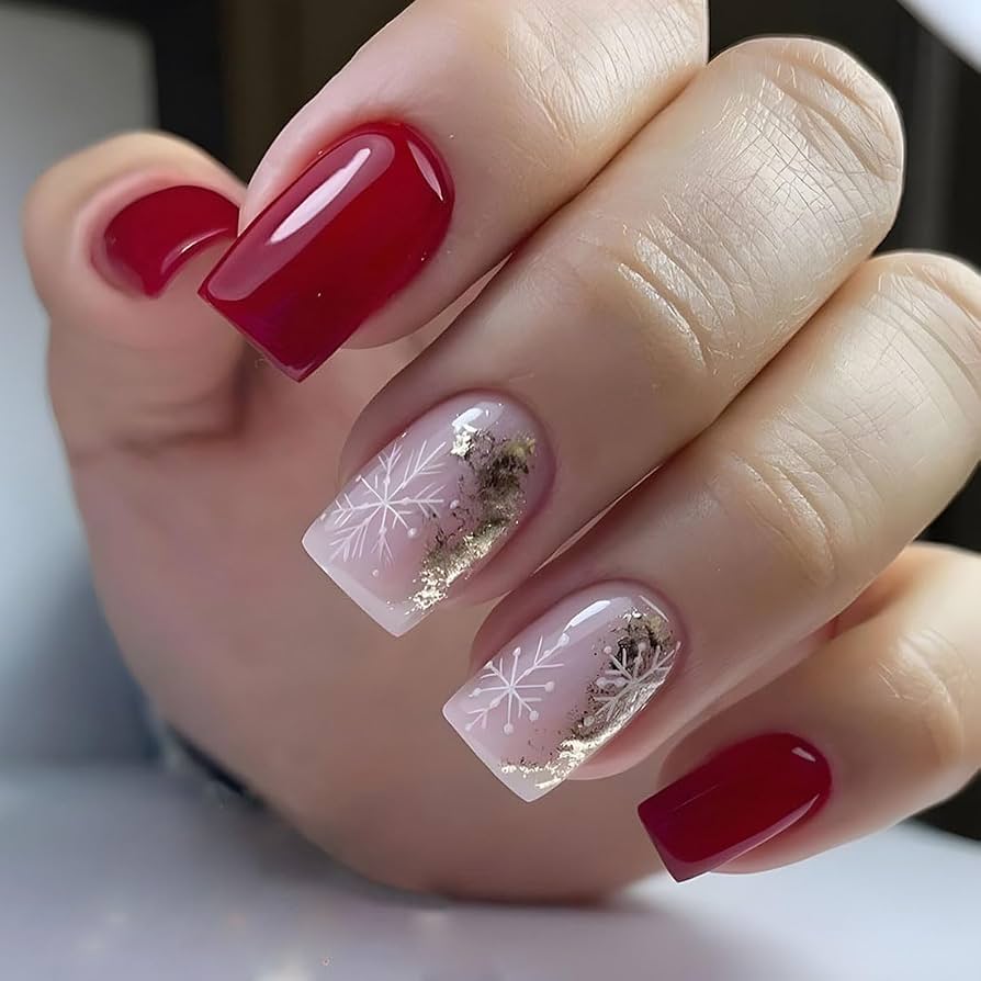 Waffle Pattern Gold Leaf Holiday — Short Christmas Nails 2026