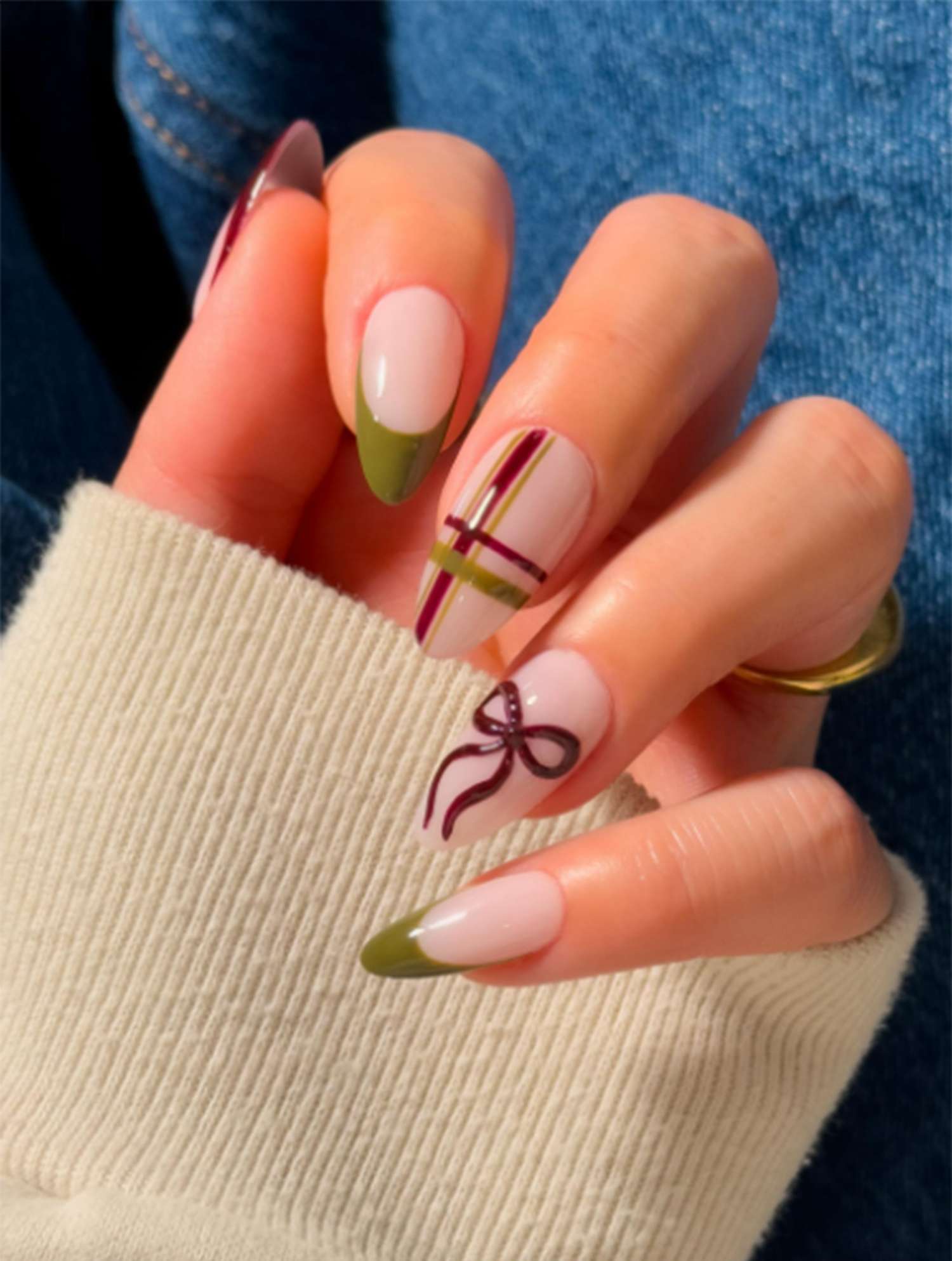 Medium Stiletto Burgundy Bow Plaid Nails Medium Stiletto Burgundy Bow Plaid Nails β Winter Bow Nails