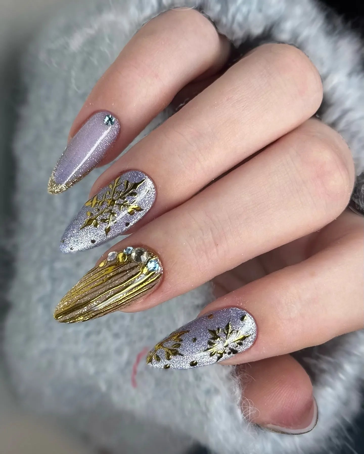 Light Purple Gold Snowflake Rhinestones Light Purple Gold Snowflake Rhinestones β Winter Rhinestone Nails