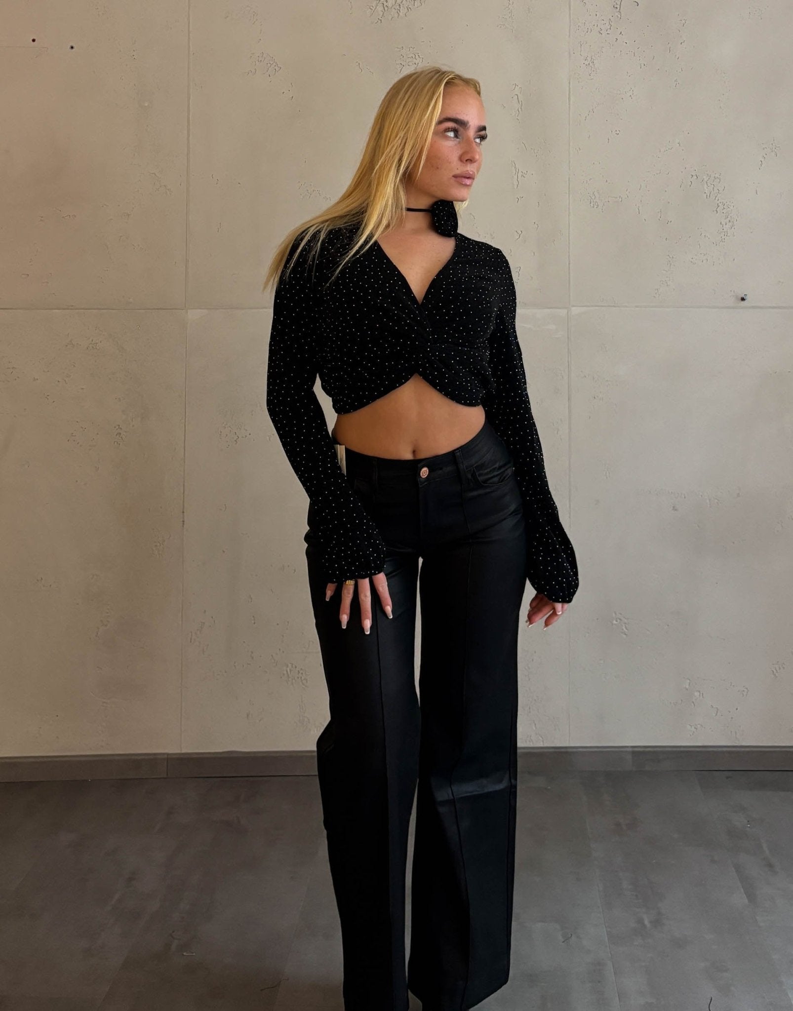 Brown Leather Pants with Cream Sweater, Gold Belt, and Black Flats — Leather Pants Outfits