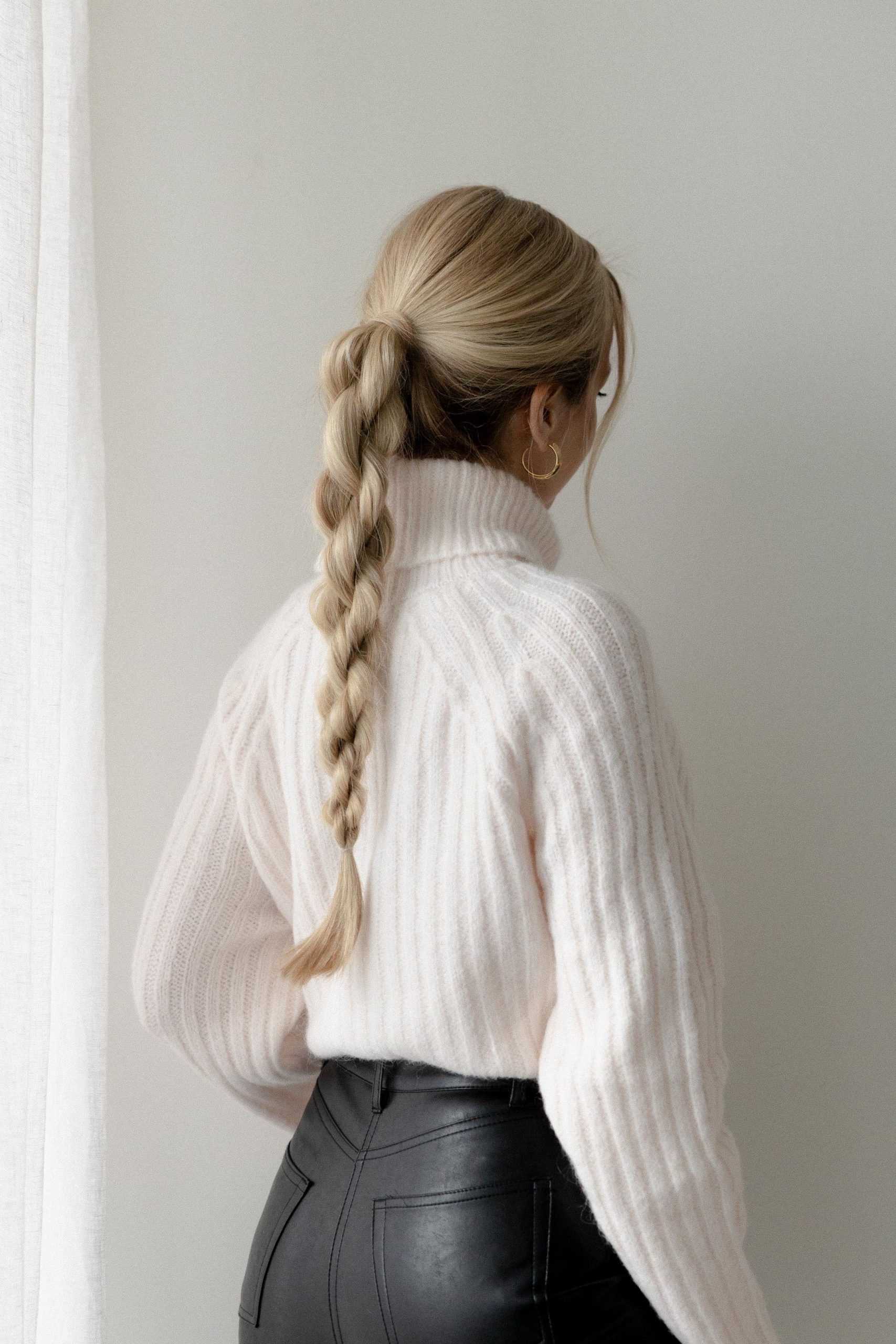 Chunky Fishtail Braid Ponytail Chunky Fishtail Braid Ponytail β Winter Hairstyles
