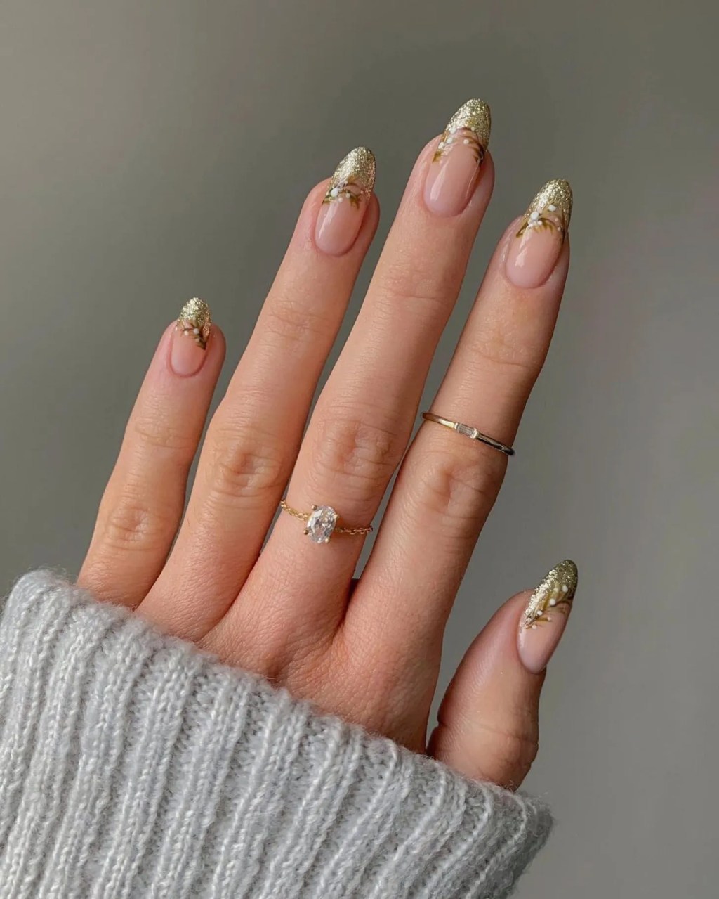 Gold Glitter French Floral Accent Nails Gold Glitter French Floral Accent Nails β Classy New Years Nails 2027
