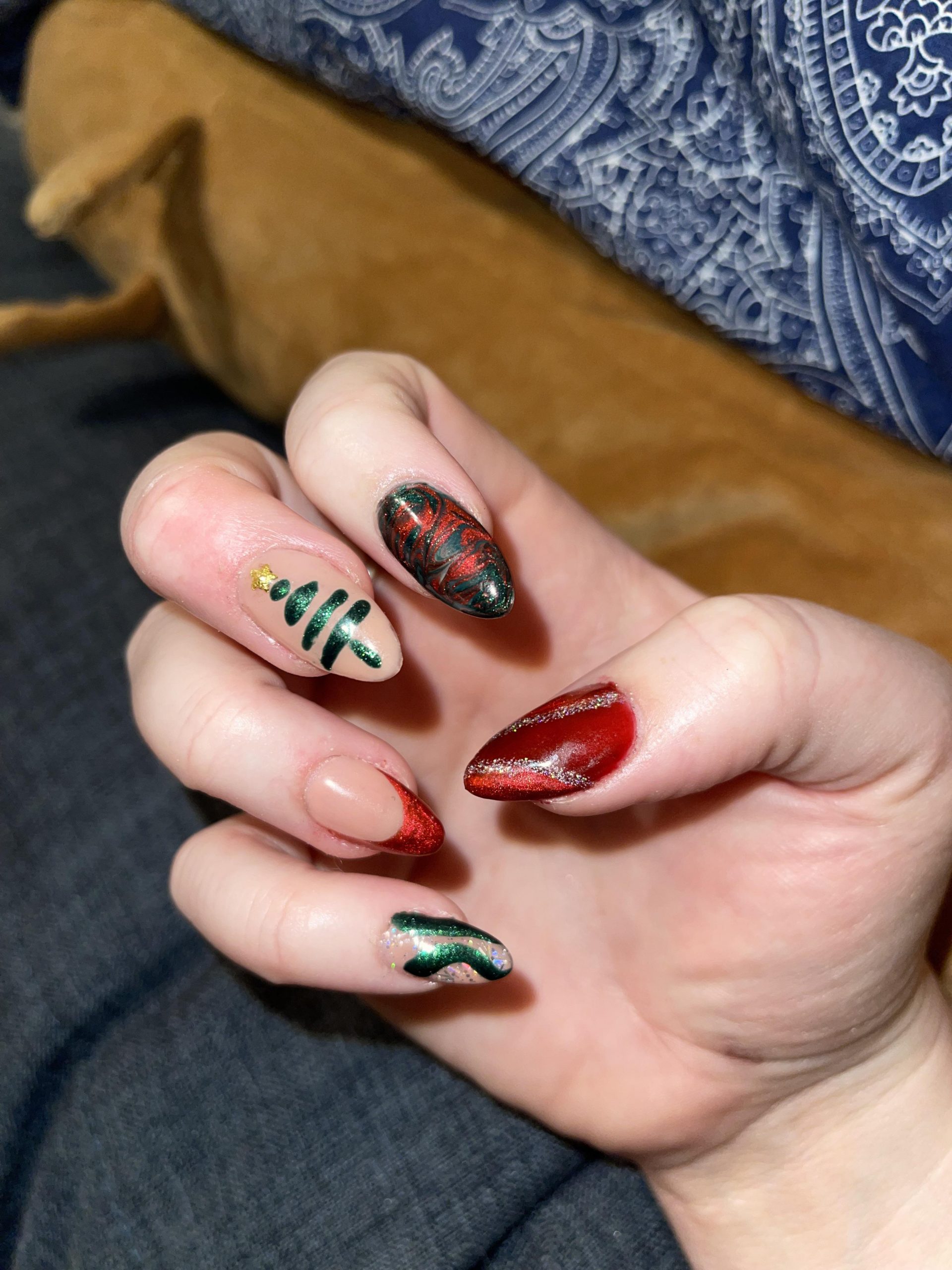 Christmas Tree Glitter French Almond Nails Christmas Tree Glitter French Almond Nails β Christmas Gel X Nails 2026