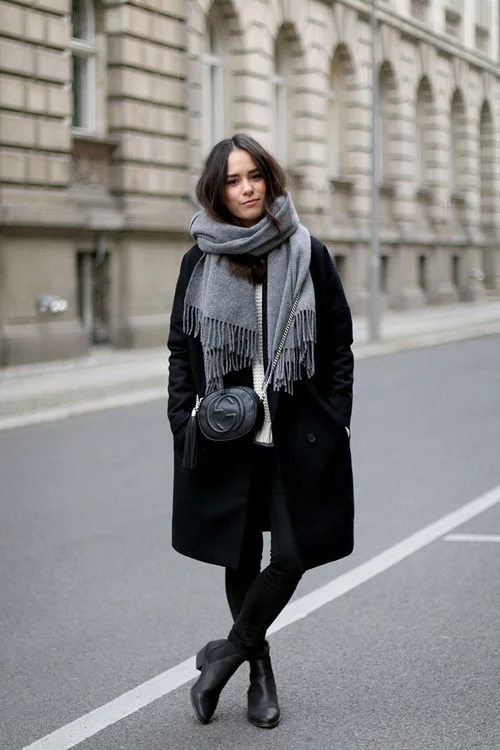 Classic Black Wool Coat with a Large Grey Fringed Scarf — Italy Winter Outfits