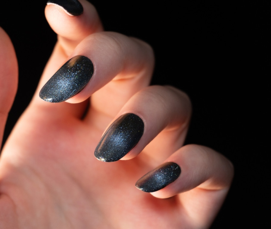 Medium Oval Charcoal Grey Starry Shimmer — Simple New Years Nails 2027