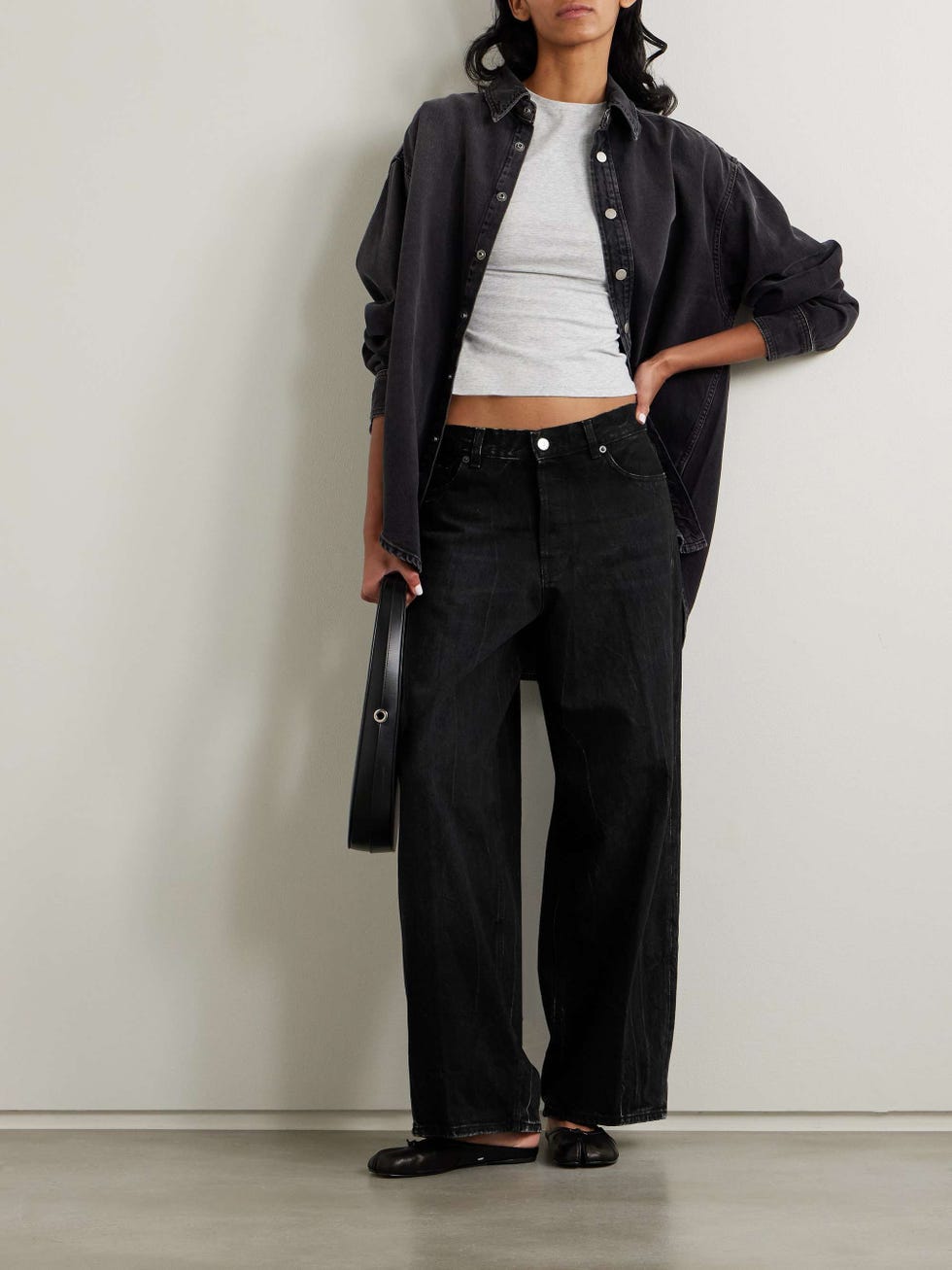 Denim Layering: Oversized Shirt with Black Wide Leg Jeans — Winter Outfits with Wide Leg Jeans