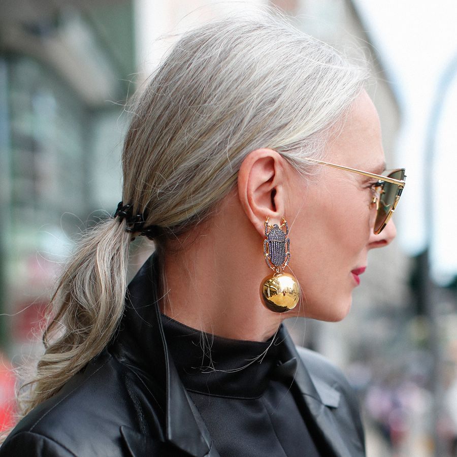 Sharp Gray Bob With Loose Waves Sharp Gray Bob With Loose Waves β Winter Haircuts for Gray Hair