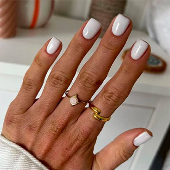 Short Square Opaque White Glossy Nails — Holiday Nail Colors 2026