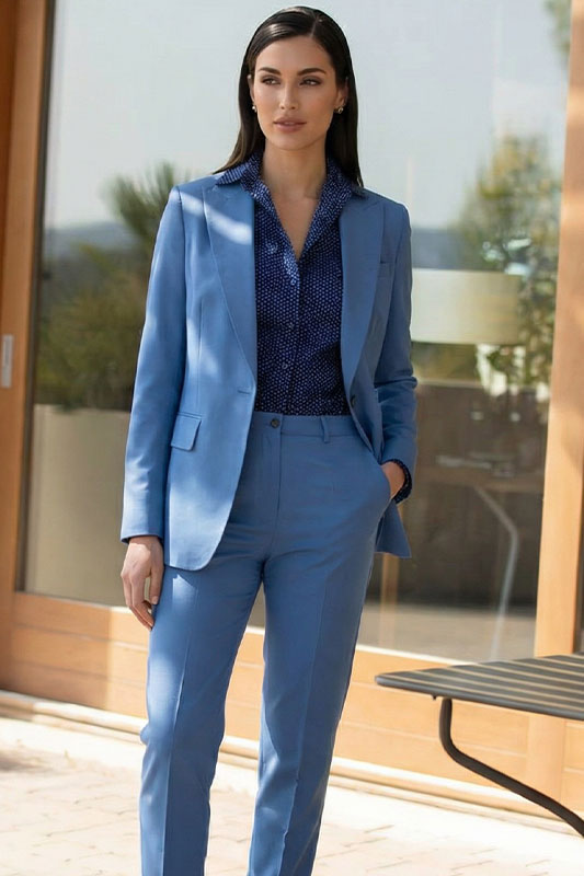 Monochromatic Blue Suit with Polka Dot Shirt Monochromatic Blue Suit with Polka Dot Shirt β Winter Business Casual Outfits