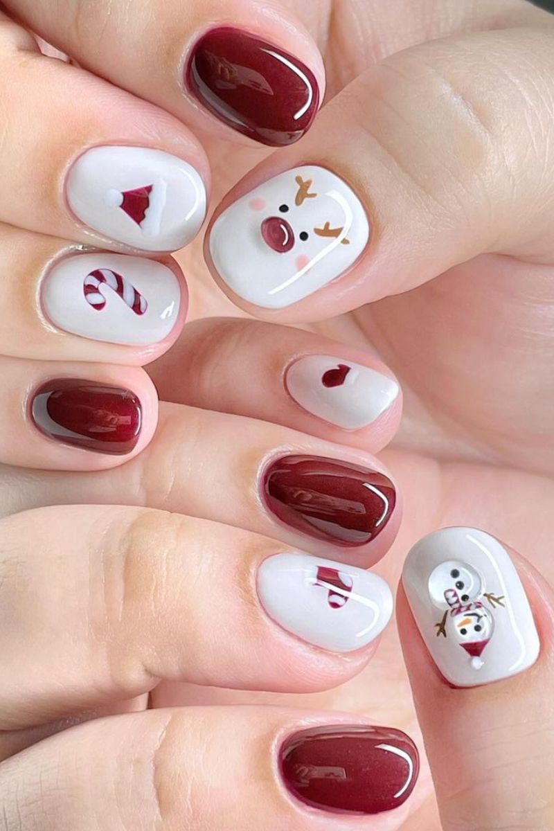 Charming Christmas Character Oval Nails Charming Christmas Character Oval Nails β Simple Short Christmas Nails 2026
