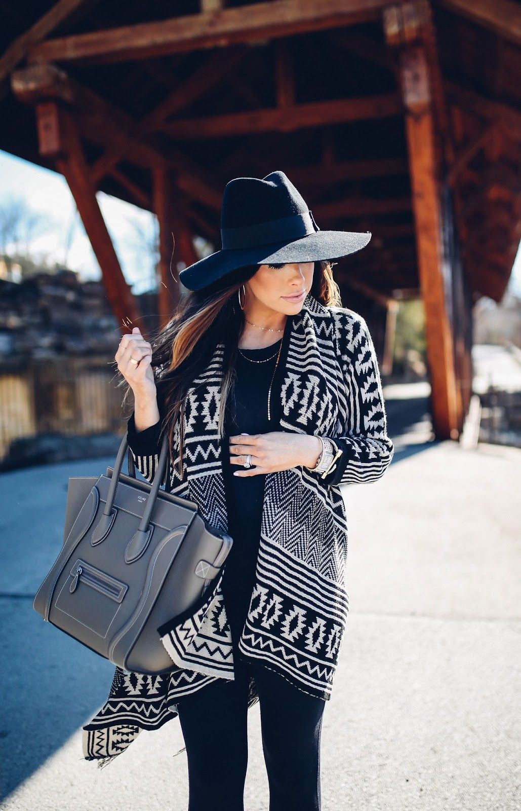 Patterned Cardigan and Slim Pants for a Stylish Trip — Cabin Trip Outfits