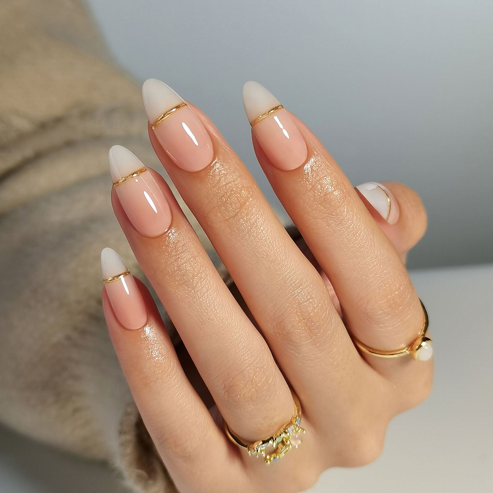 Thin Gold Line Accent On Cuticle Area Visual Idea Thin Gold Line Accent On Cuticle Area Visual Idea β Winter Nude Nails