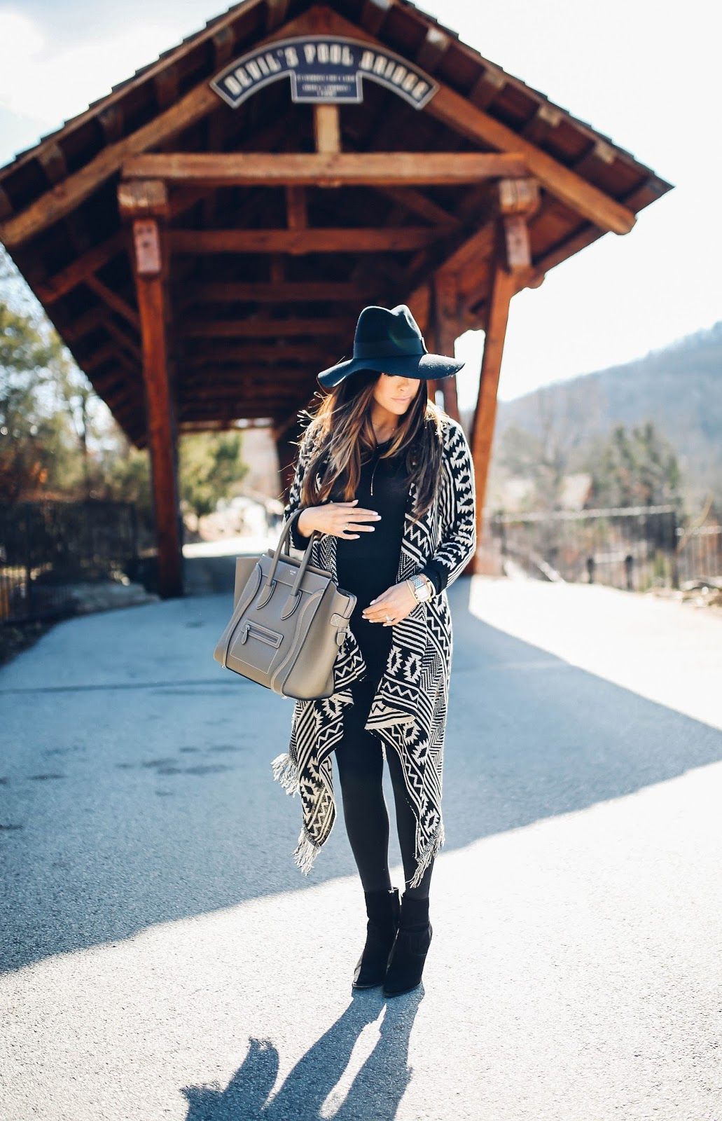 Patterned Cardigan and Hat for a Chic Cabin Trip — Cabin Trip Outfits