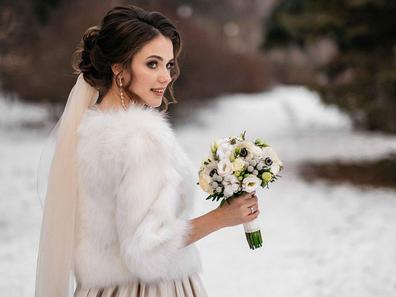 Visual Idea — Winter Wedding Hairstyles