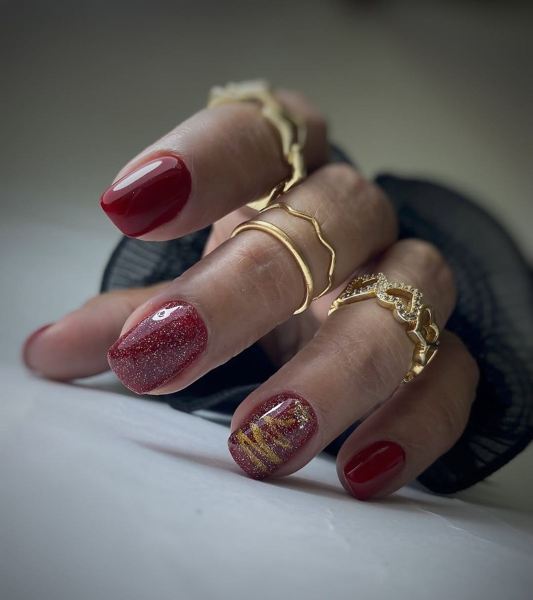 Red Gold Visual Idea Red Gold Visual Idea β Winter Party Nails