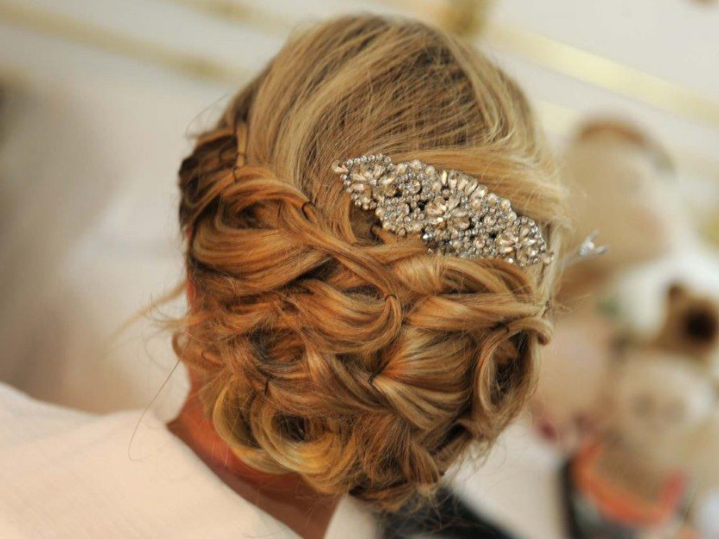 Large Jeweled Hair Accessory Visual Idea — Winter Wedding Hairstyles