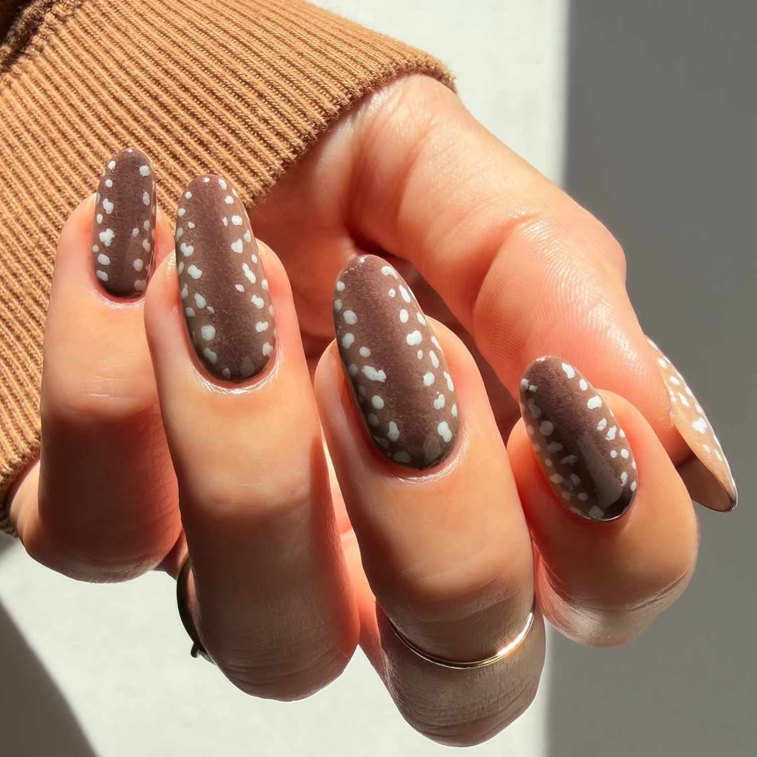 White Speckle Pattern Visual Idea White Speckle Pattern Visual Idea β Clean Girl Winter Nails